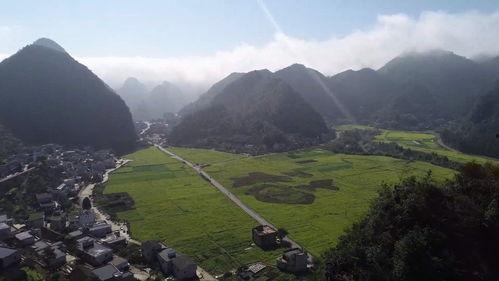 黔西南爆料视频,揭秘当地独特风情与民生现状  第1张